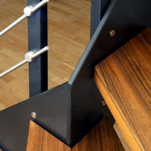 images/treppen/2025/metalltreppen